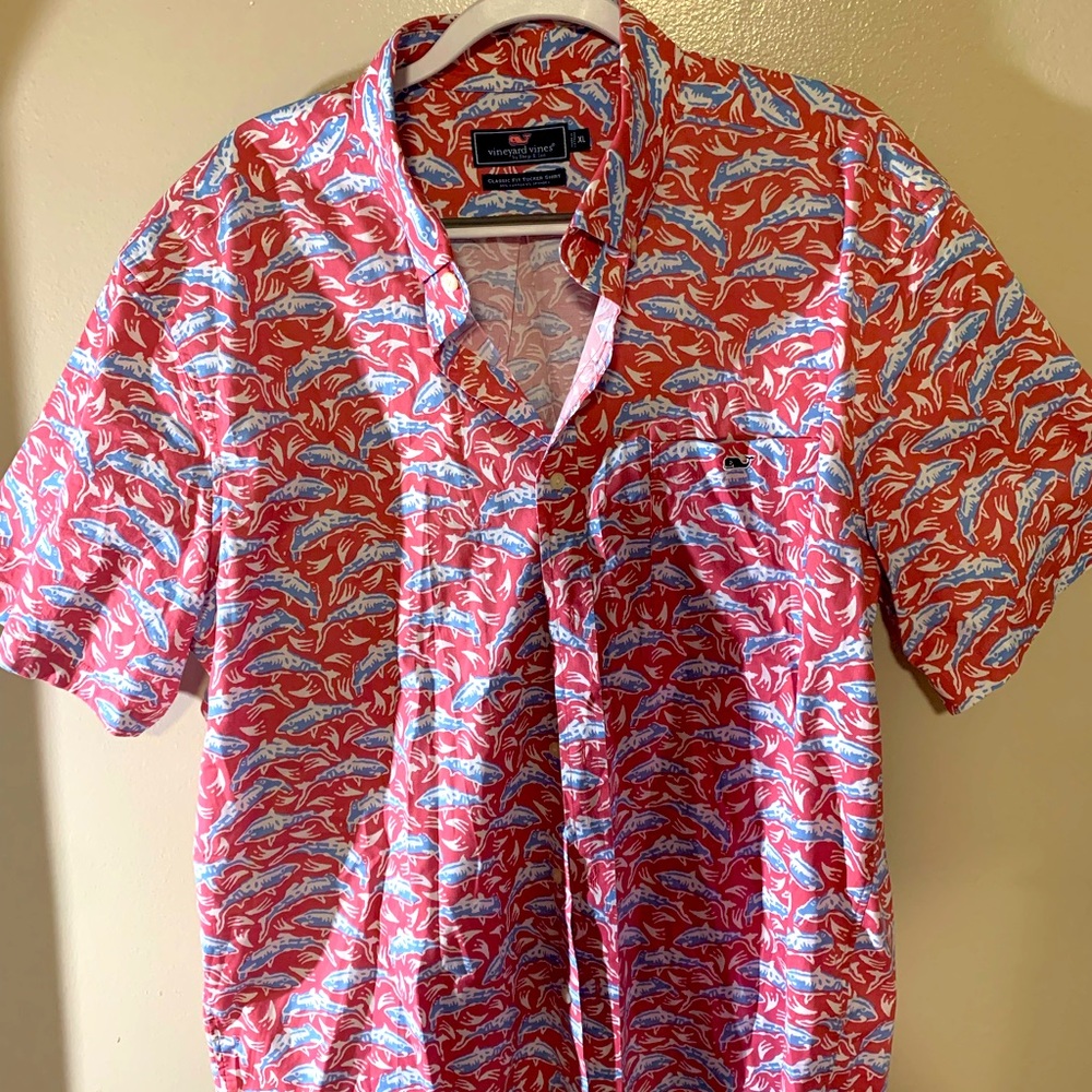 Vineyard Vines Short Sleeve Shark Pattern Button Down Mens XL